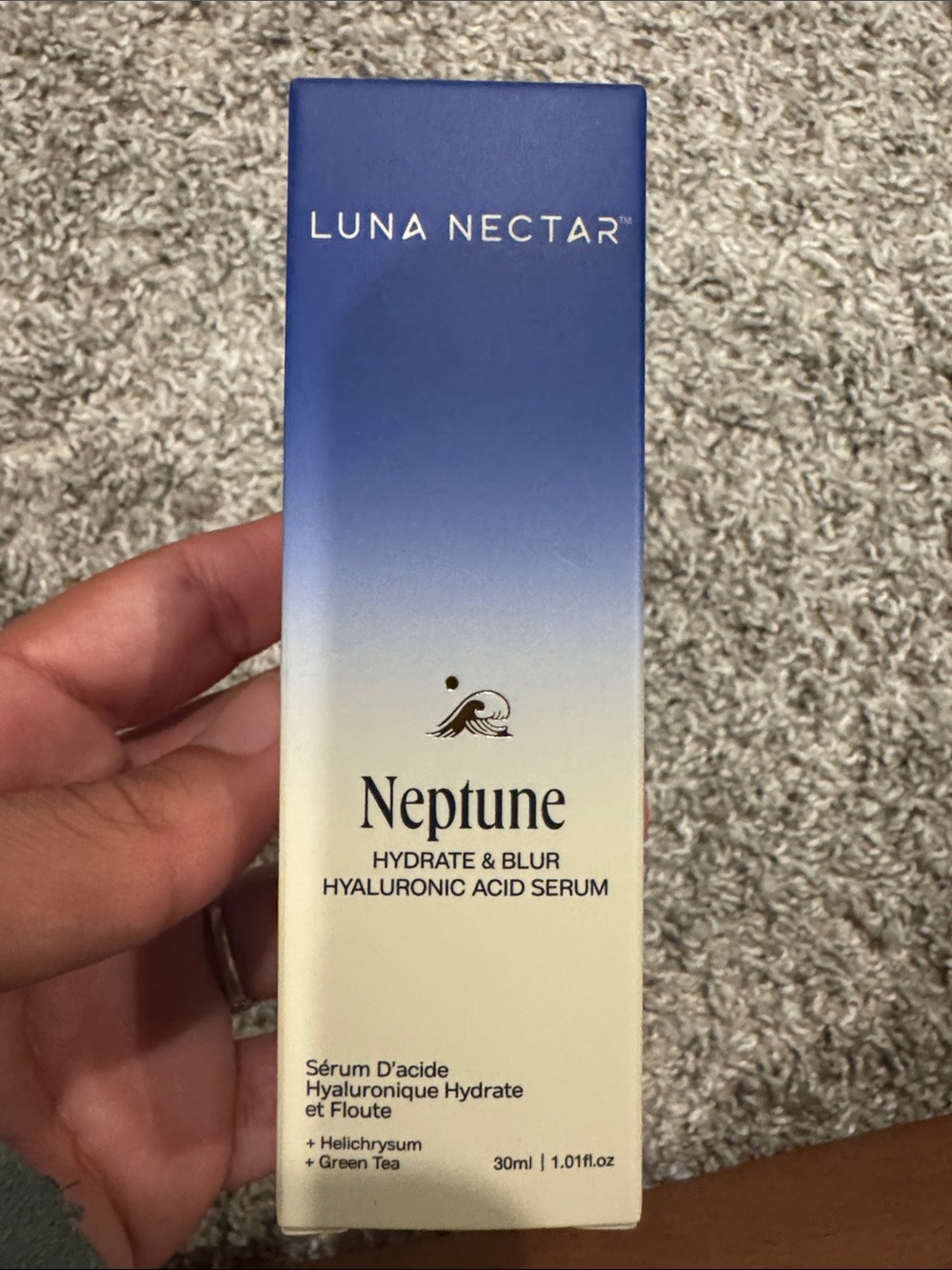 Luna Nectar Neptune Hydrate & Blur Hyaluronic Acid Serum - Blue/White
